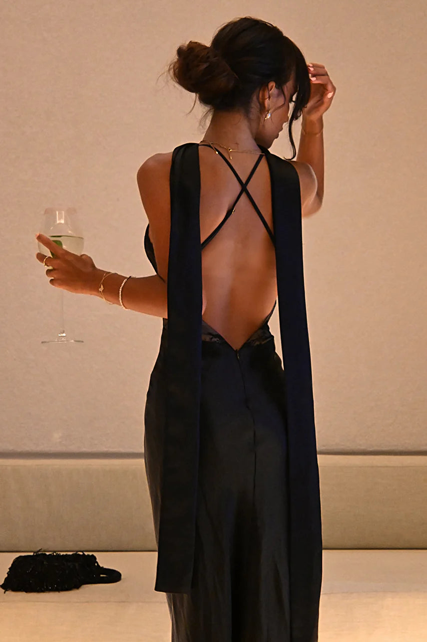 Runaway The Label Nadalia Midi Dress in Black – She Selected
